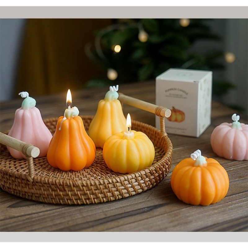 手作りハロウィンパンプキンの香りのキャンドル。高級感のあるア - Silk Candle のレビューと価格